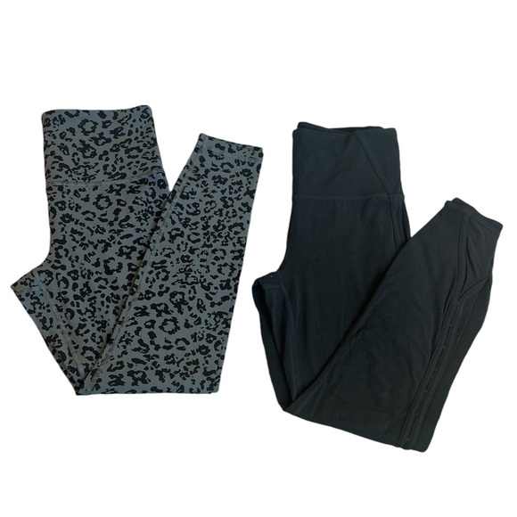 Bundle of ATHLETA Leggings Leopard print and Black color Size S/P - Picture 3 of 17